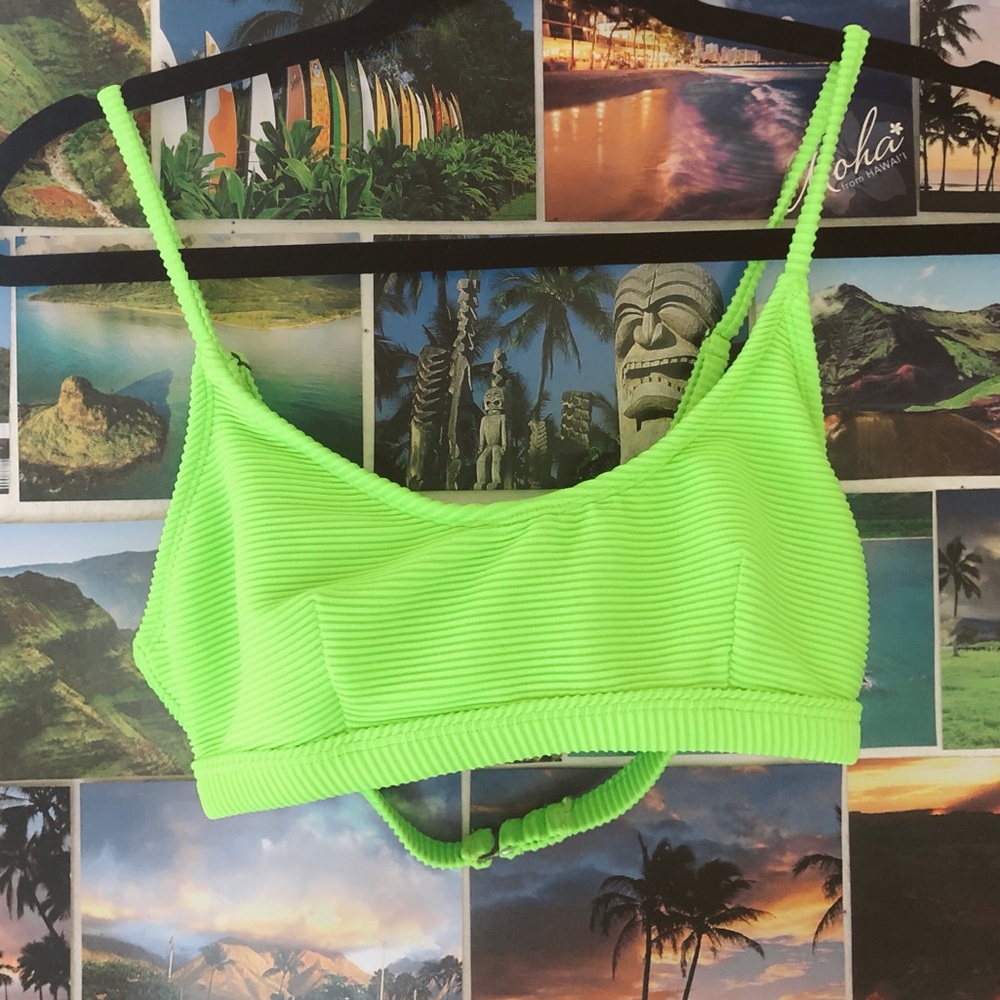 Forever 21 Neon Green Bikini Top💚